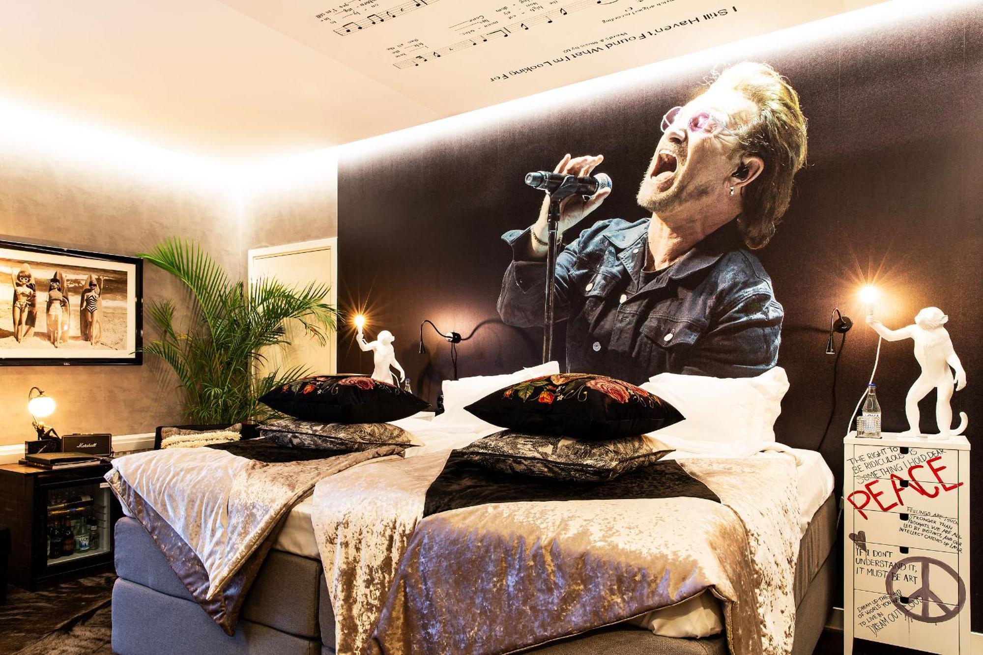 Bomans Hotell I Труса Екстер'єр фото