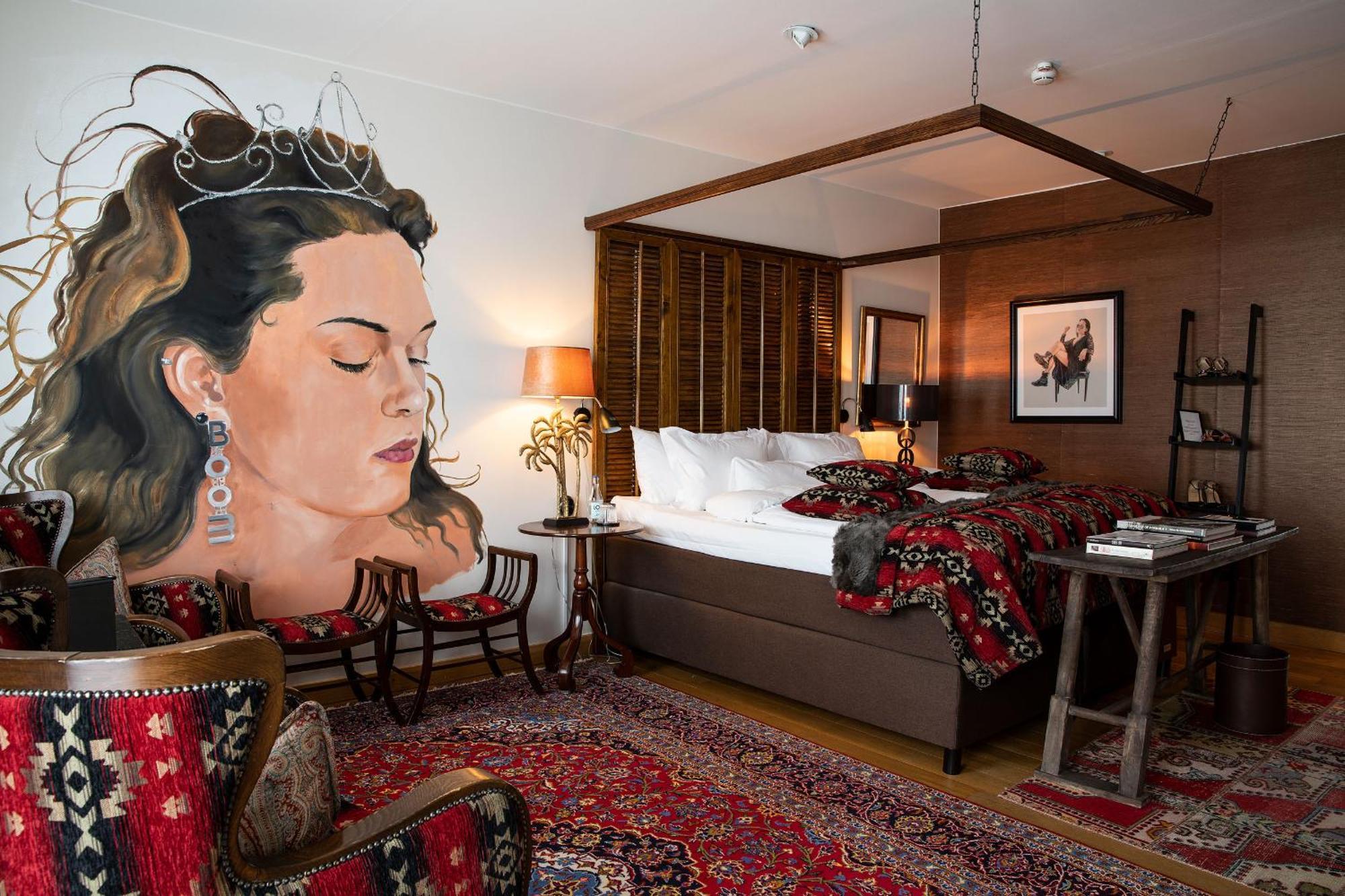 Bomans Hotell I Труса Екстер'єр фото