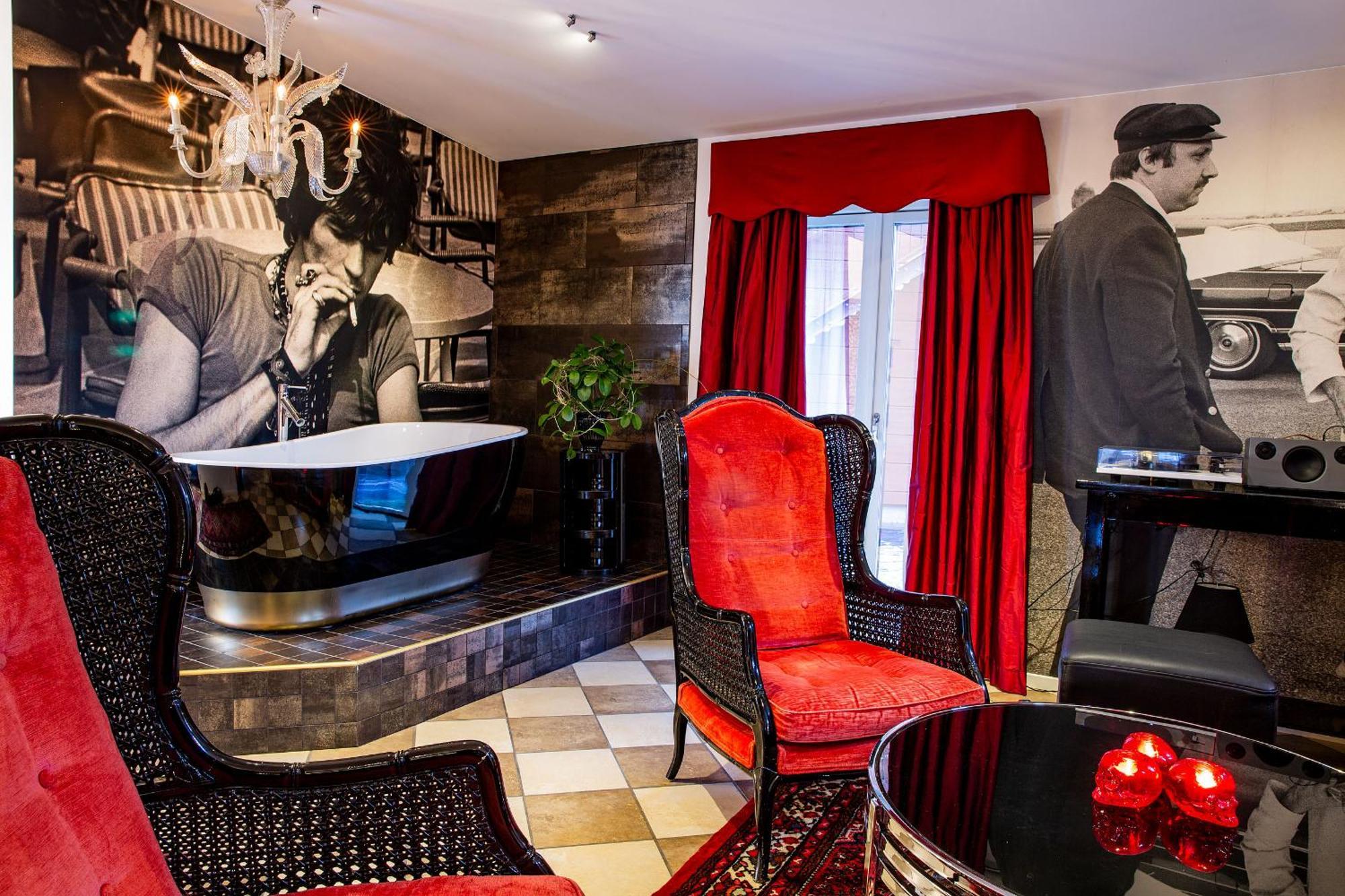 Bomans Hotell I Труса Екстер'єр фото