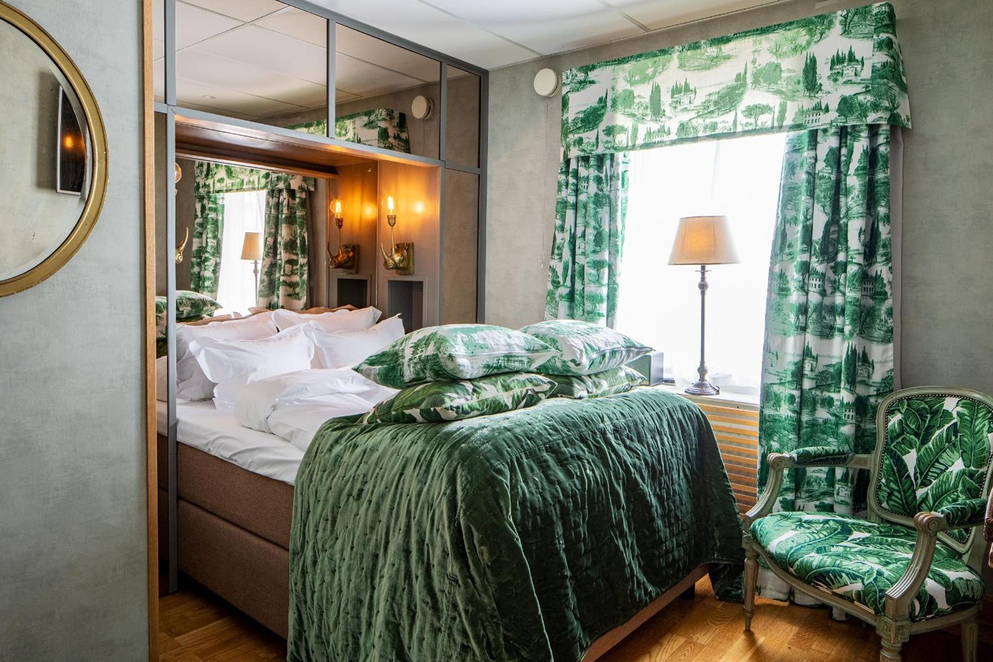 Bomans Hotell I Труса Екстер'єр фото