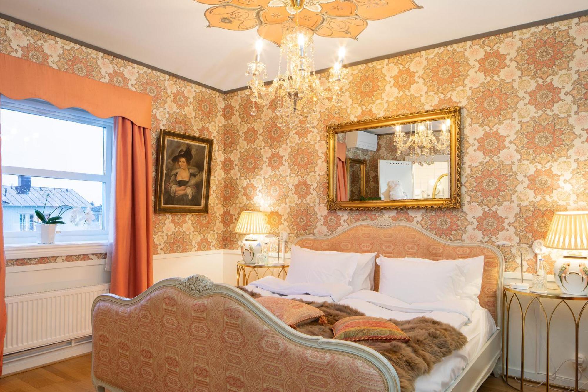 Bomans Hotell I Труса Екстер'єр фото