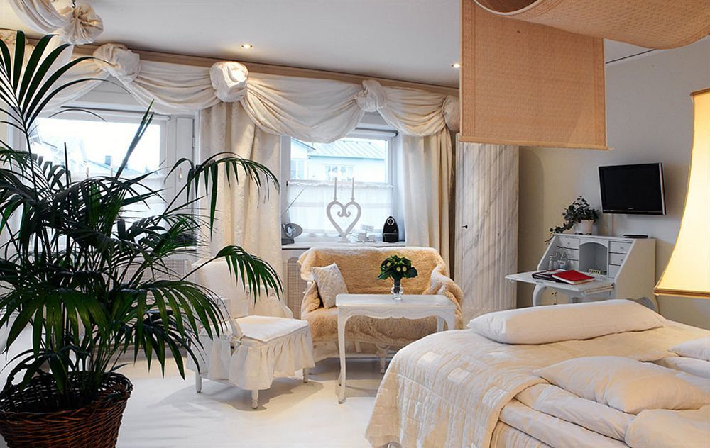 Bomans Hotell I Труса Екстер'єр фото