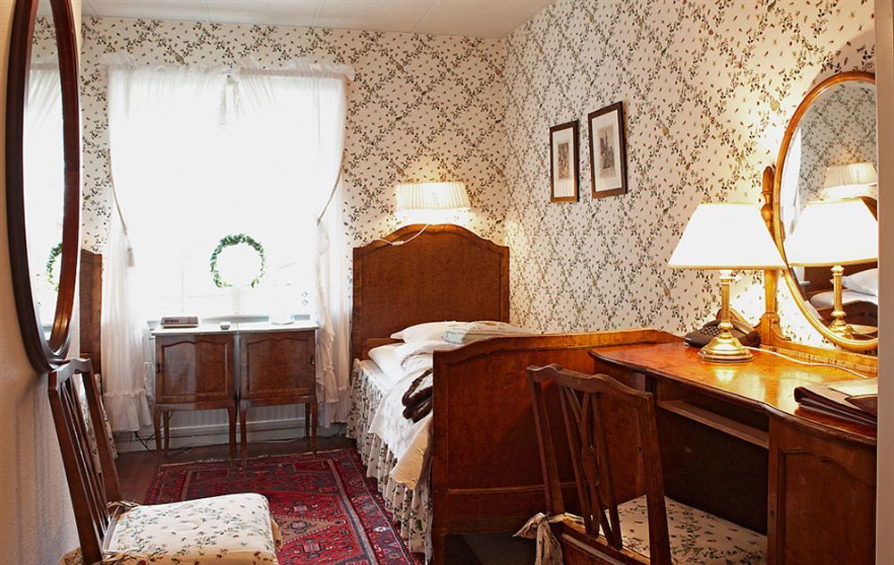Bomans Hotell I Труса Екстер'єр фото