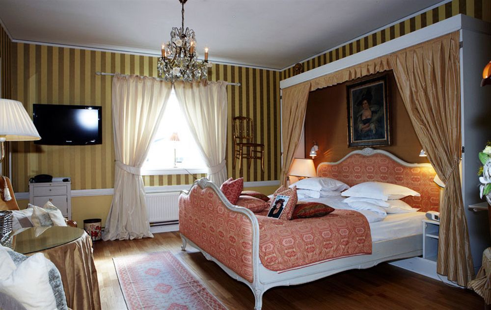 Bomans Hotell I Труса Екстер'єр фото